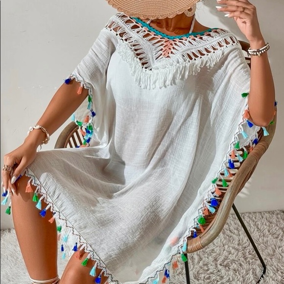 NEW! 🌴Vacation🌴 Boho vibe, tassel trim, crochet, tie back / beach coverup - Picture 4 of 9